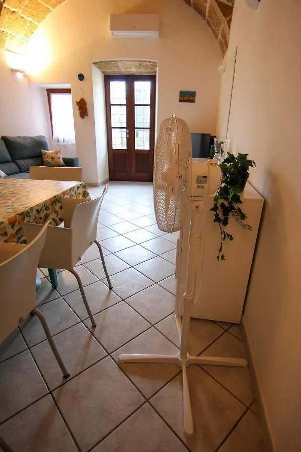 ألغيرو I Host Apartment - Piazza Civica 5 0*,